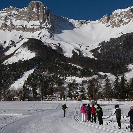 Eterpa Les Chalets De Pre Clos En Vercors Saint-Andéol Eksteriør bilde