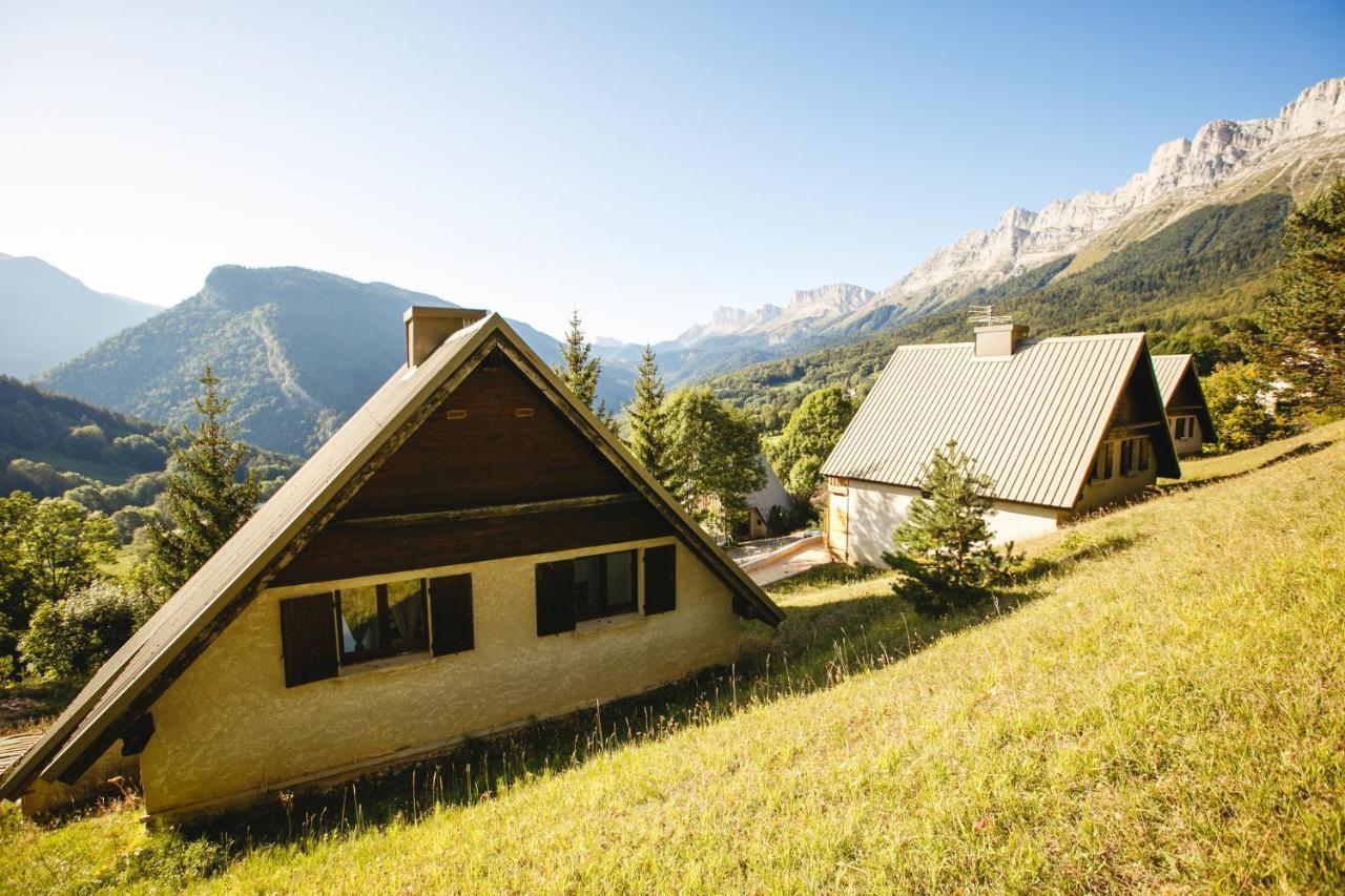 Eterpa Les Chalets De Pre Clos En Vercors Saint-Andéol Eksteriør bilde