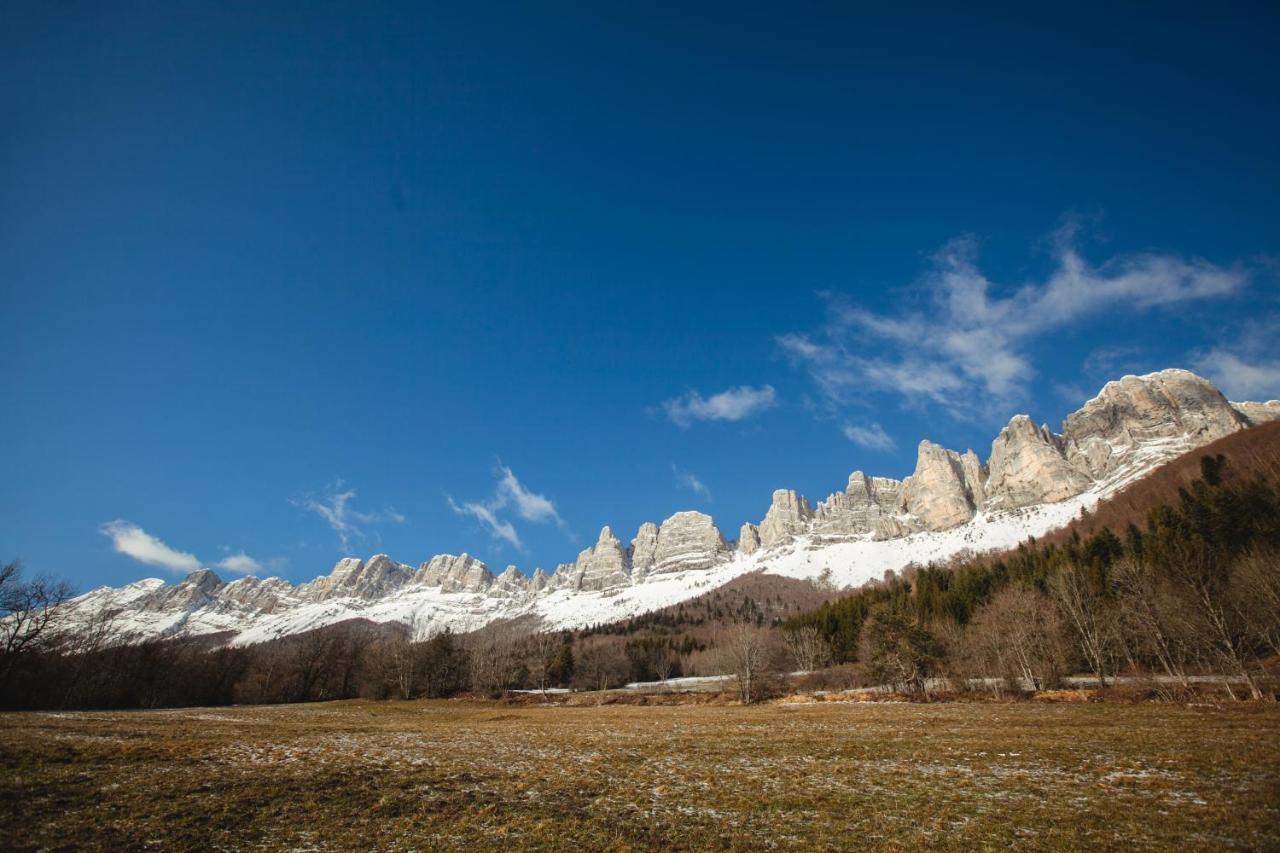 Eterpa Les Chalets De Pre Clos En Vercors Saint-Andéol Eksteriør bilde