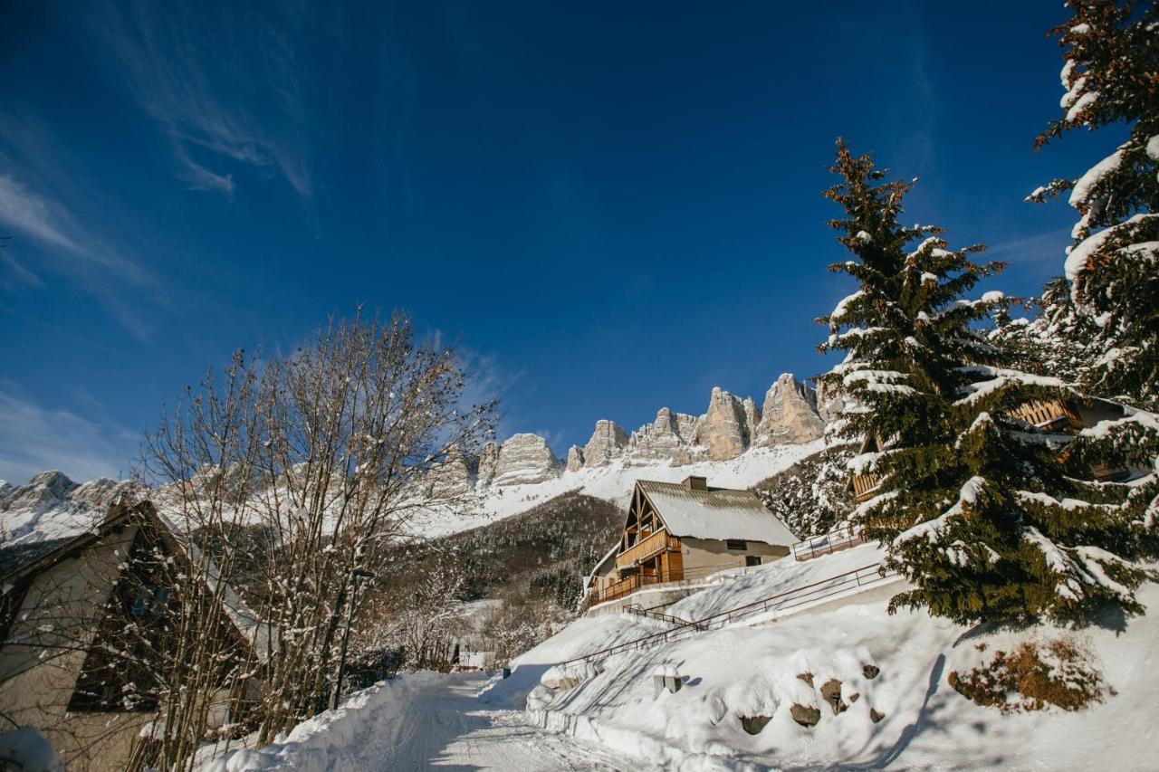 Eterpa Les Chalets De Pre Clos En Vercors Saint-Andéol Eksteriør bilde