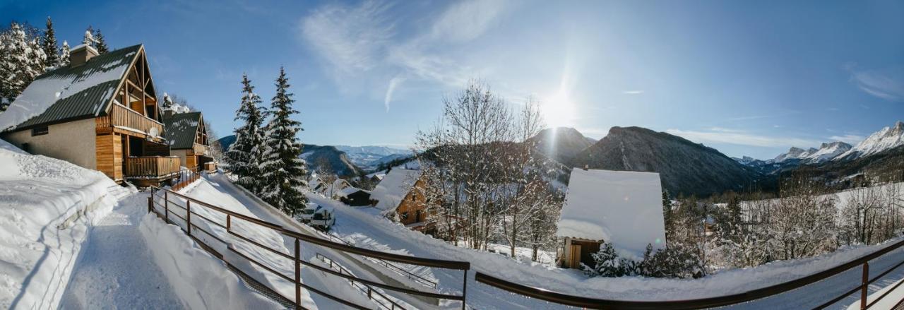 Eterpa Les Chalets De Pre Clos En Vercors Saint-Andéol Eksteriør bilde