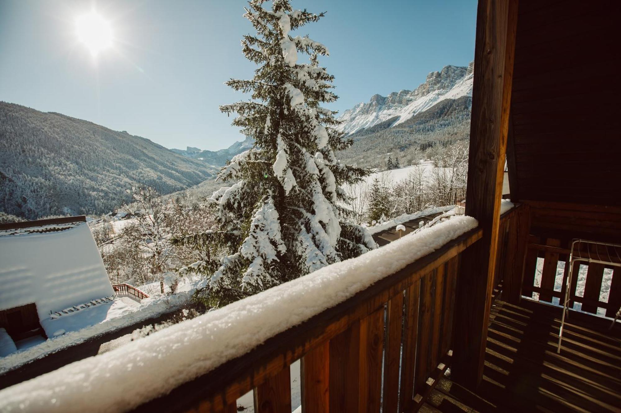 Eterpa Les Chalets De Pre Clos En Vercors Saint-Andéol Eksteriør bilde