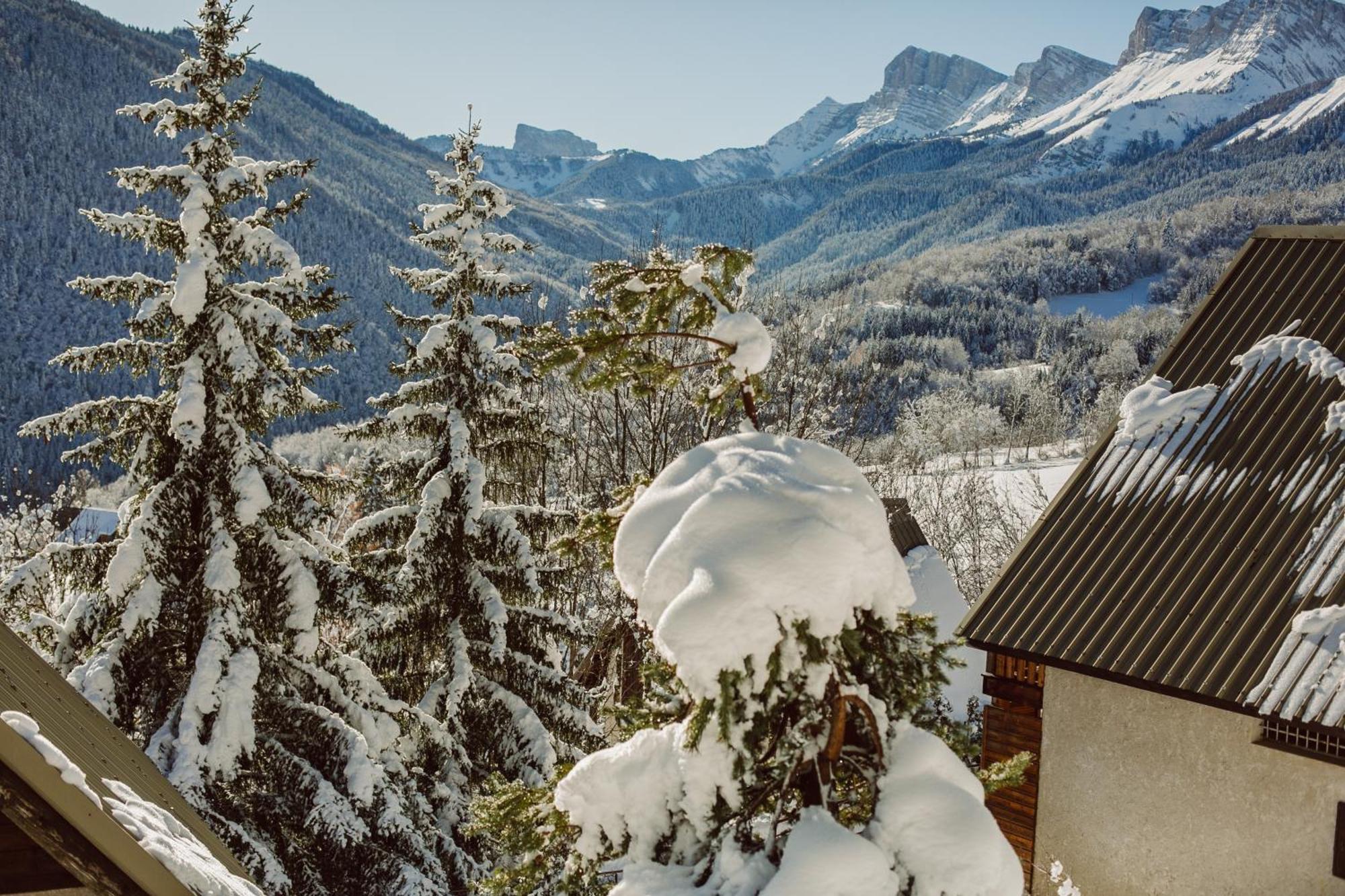 Eterpa Les Chalets De Pre Clos En Vercors Saint-Andéol Eksteriør bilde